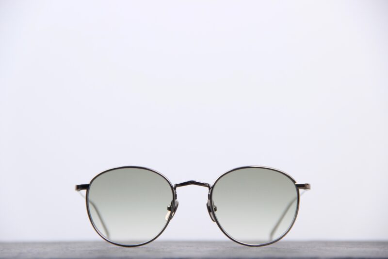 Lunettes de soleil en titane silver Lunor de forme Pantos