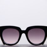 Lunettes de soleil en forme papillon Robert La Roche
