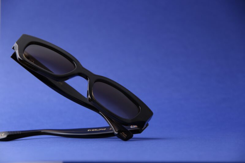 Lunettes de soleil kaki papillon
