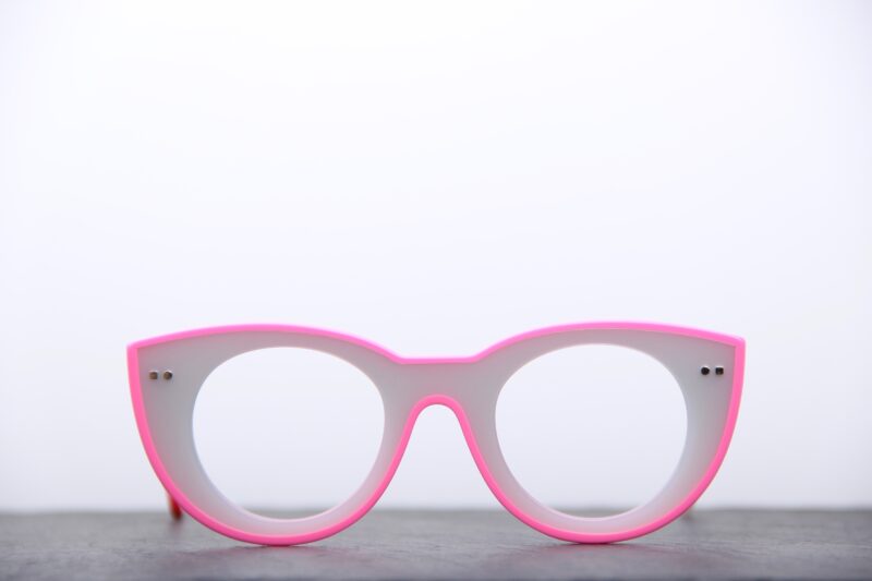 Lunette Ronde/papillonante, Blanc Nacré et Rose fuschia