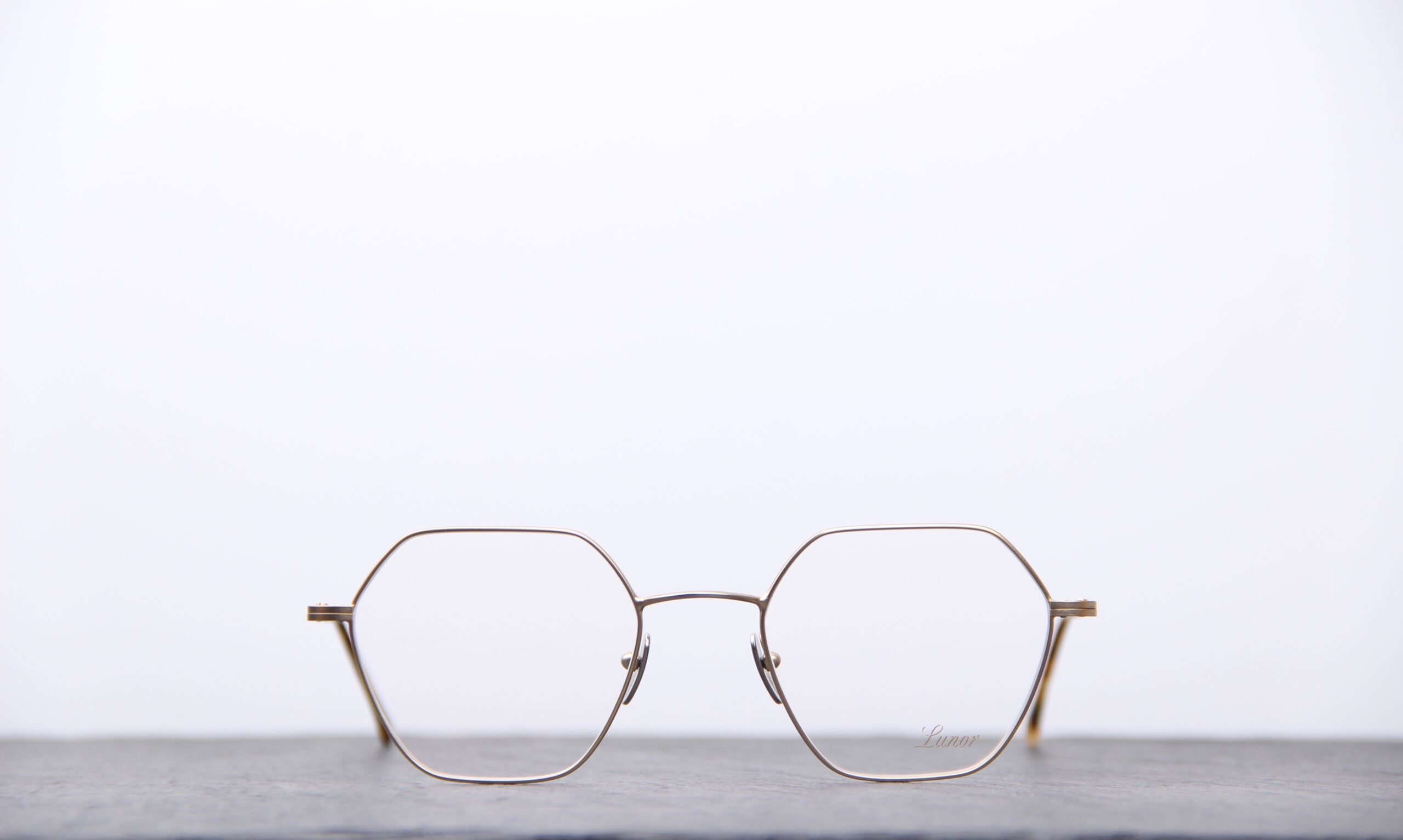 LUNOR l Lunettes de vue en titane – Image 2