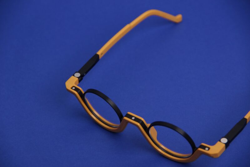 Lunettes de soleil VAVA jaune et noires combinée acétate et metal, Optique27