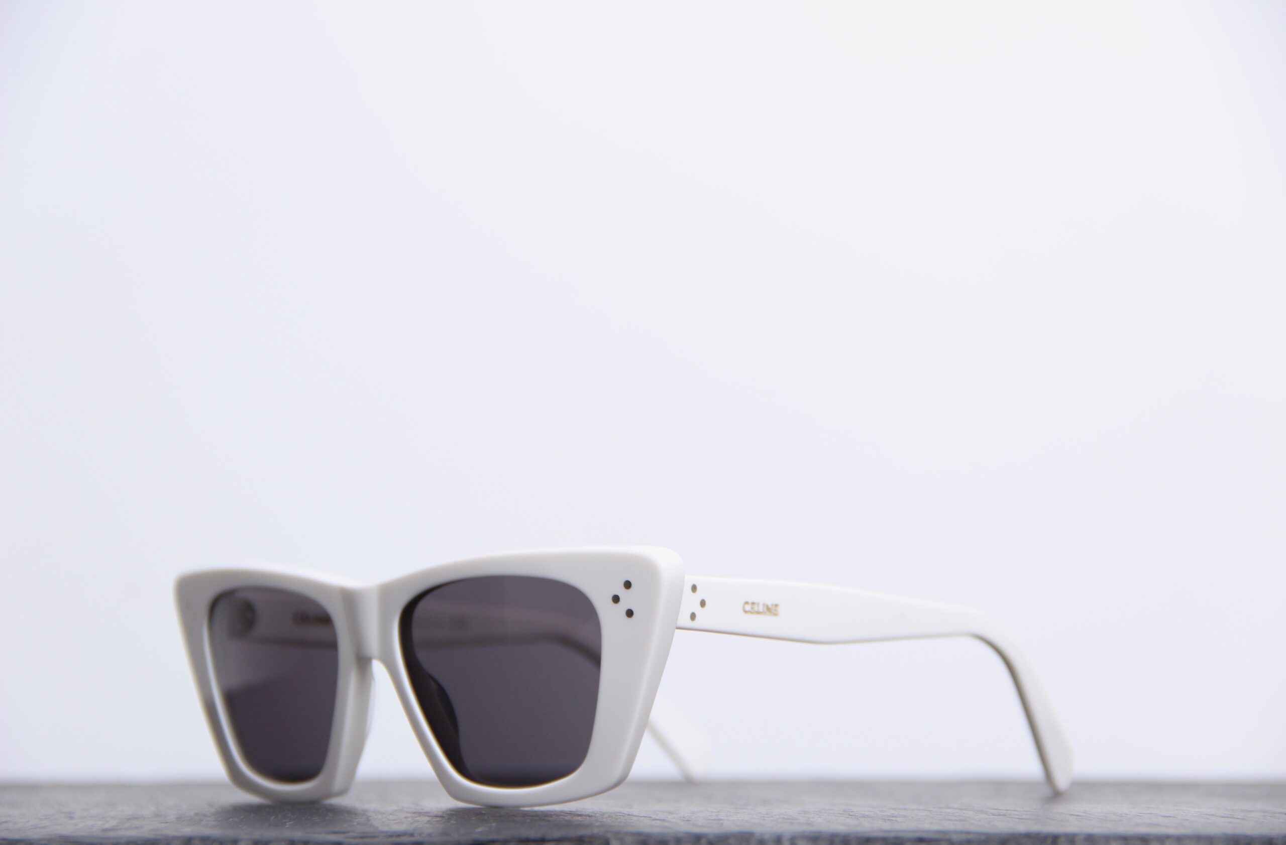 Celine lunettes de soleil blanches, Optique27, Aix-en-Provence