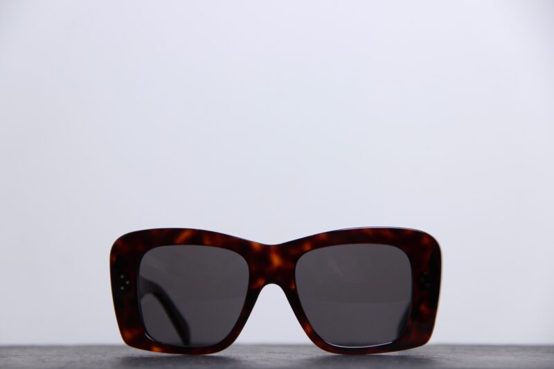 Lunettes de soleil Céline Acétate, écaille Rousse, Rectangulaire avec verres gris