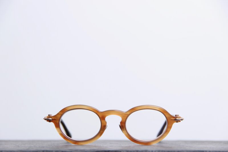Lunettes de vue Tavat ovales, combinées en acétate et metal, Optique27, Aix en Provence